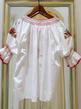 Load image into Gallery viewer, LOUIS墨西哥刺繡上衣 (古著/中國製)￼