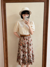 Load image into Gallery viewer, 縷空手工刺鏽花邊top(日本製)