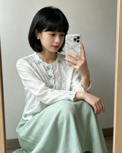 Load image into Gallery viewer, Jeunesse【日本品牌 】薄荷系刺繡上衣