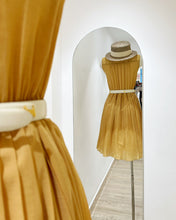 Load image into Gallery viewer, 刺繡洋裝（古着/日本製）