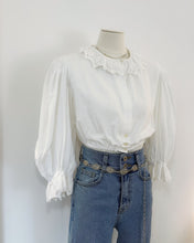 Load image into Gallery viewer, 奧地利手工勾織上衣（古着/made in Austria/S）