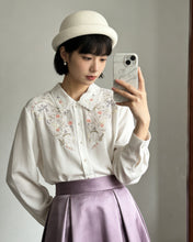 Load image into Gallery viewer, K.C studios 刺繡上衣（印尼製）