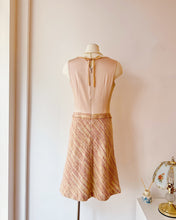 Load image into Gallery viewer, BURBERRY 藍標緞面背心洋裝（古着/日本製）