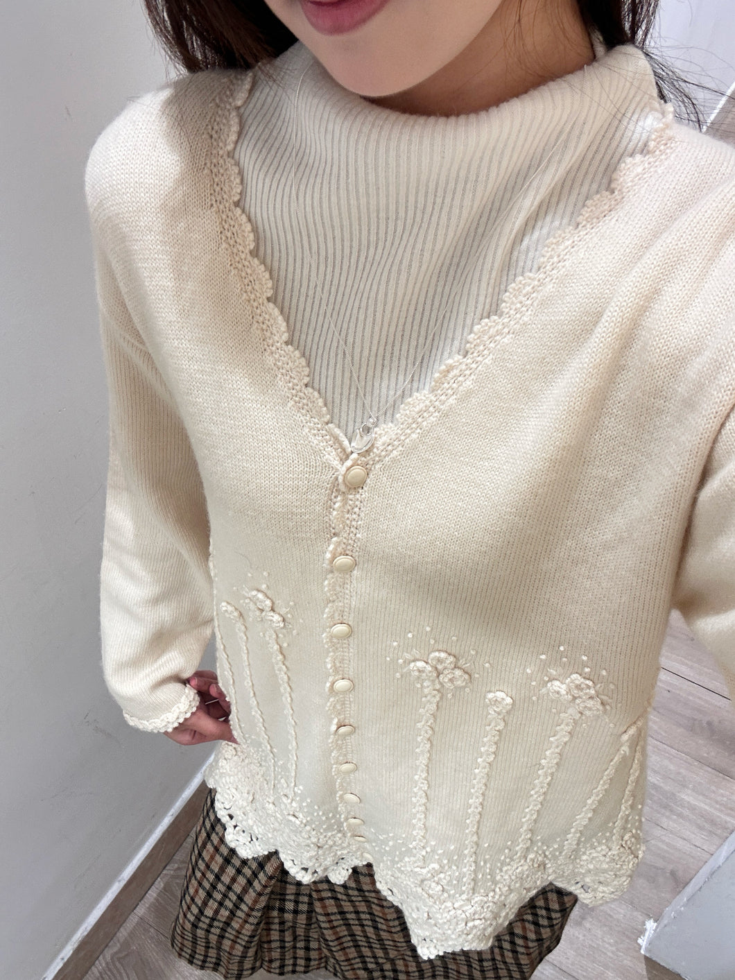 EXTREME 手工刺繡毛衣