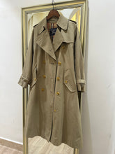 Load image into Gallery viewer, BURBERRYS 女裝棉質風衣（舊版英國製/S或M碼ok）