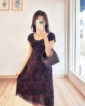 Load image into Gallery viewer, 玫瑰印花洋裝（古着/日本製）