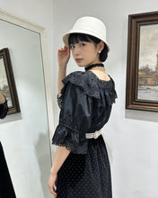 Load image into Gallery viewer, SAKAI 蕾絲上衣（古着/日本製/L）