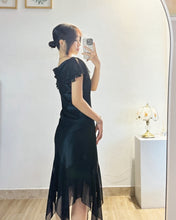 Load image into Gallery viewer, AMI INTIME 緞面洋裝（古着/S碼）