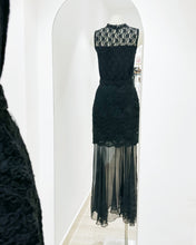 Load image into Gallery viewer, RICKIE FREEMAN 蕾絲拼玻璃紗半裙（古着/香港製/M）