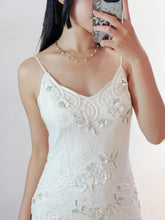 Load image into Gallery viewer, CACHÈ 真絲手工刺繡禮服裙（古着/美國品牌中國製）