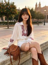Load image into Gallery viewer, 匈牙利手工刺繡上衣（古着/匈牙利製）