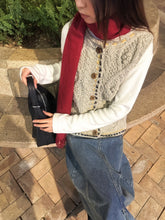 Load image into Gallery viewer, STUDIO CLIP 背心 (MADE IN CHINA)