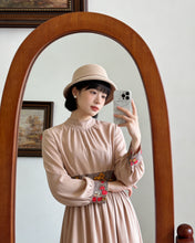 Load image into Gallery viewer, 高領印花洋裝（古着/無標）