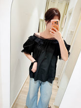 Load image into Gallery viewer, 德國貨XXL🇩🇪黑色蕾絲邊泡泡袖上衣