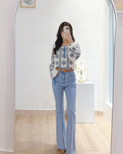 Load image into Gallery viewer, 手工匈牙利十字繡上衣（古着/匈牙利製/M-L）