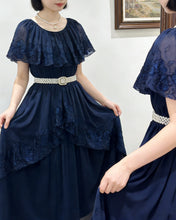 Load image into Gallery viewer, MERVEILLEUSES 宮廷斗篷洋裝（古着/日本製）