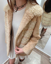Load image into Gallery viewer, ROSE MOON 羊毛皮草