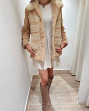 Load image into Gallery viewer, ROSE MOON 羊毛皮草