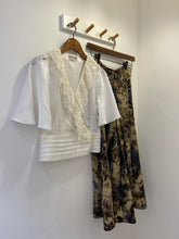 Load image into Gallery viewer, 短版lace邊衣領襯衫（古着）